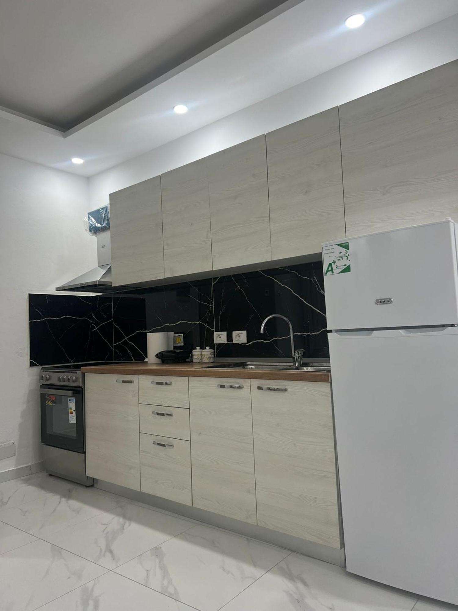 B&B Kroni 1 Shkoder Exterior photo