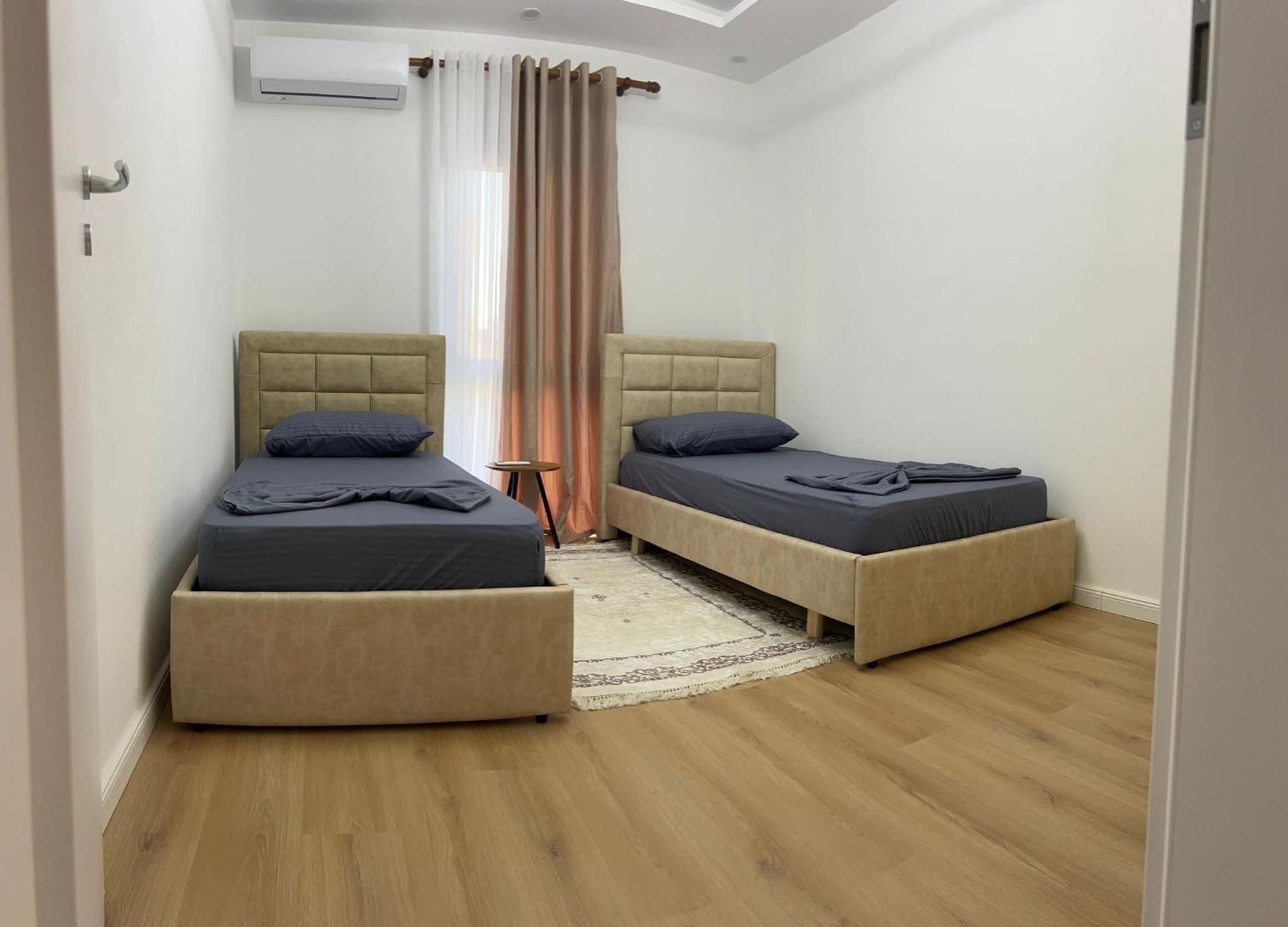 B&B Kroni 1 Shkoder Exterior photo